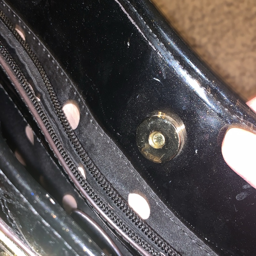 Anne Klein bag. - Picture 6 of 10